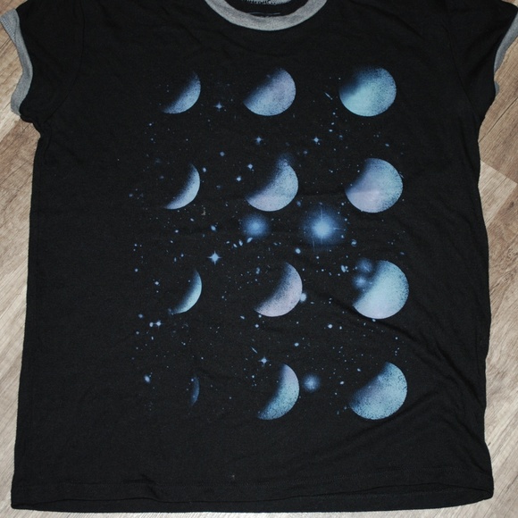 Mighty Fine Moon Phase Black T Shirt Sz S - Picture 2 of 4